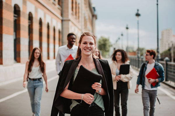 Etudiants iaelyon