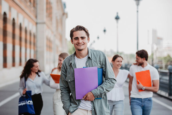 Etudiants iaelyon