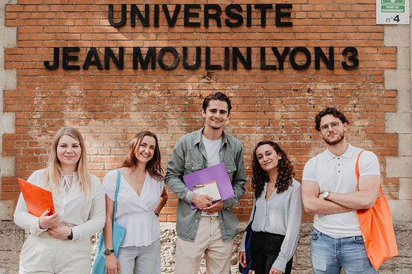 Etudiants iaelyon